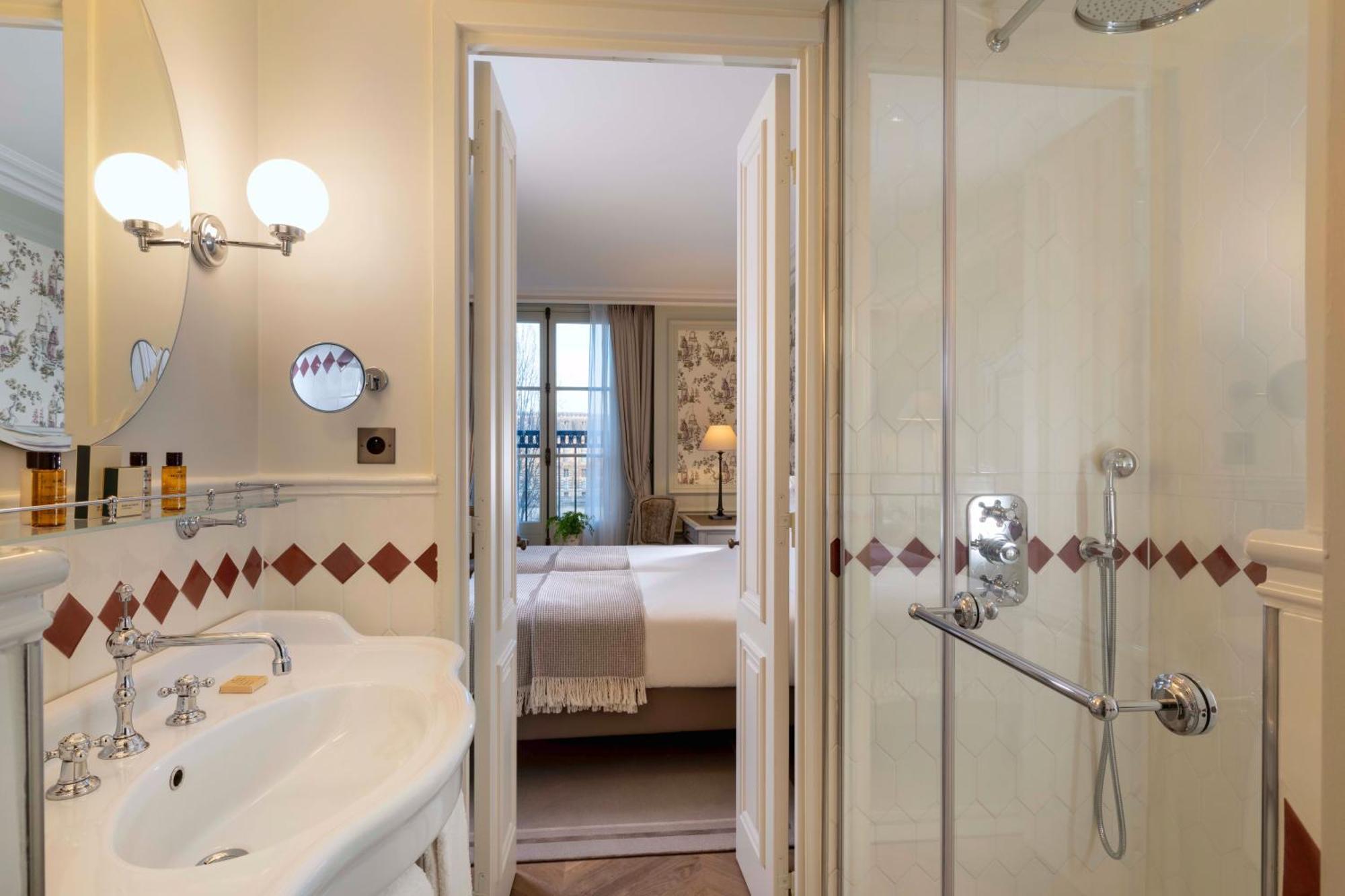 Hotel Du Quai Voltaire Paryż Zewnętrze zdjęcie