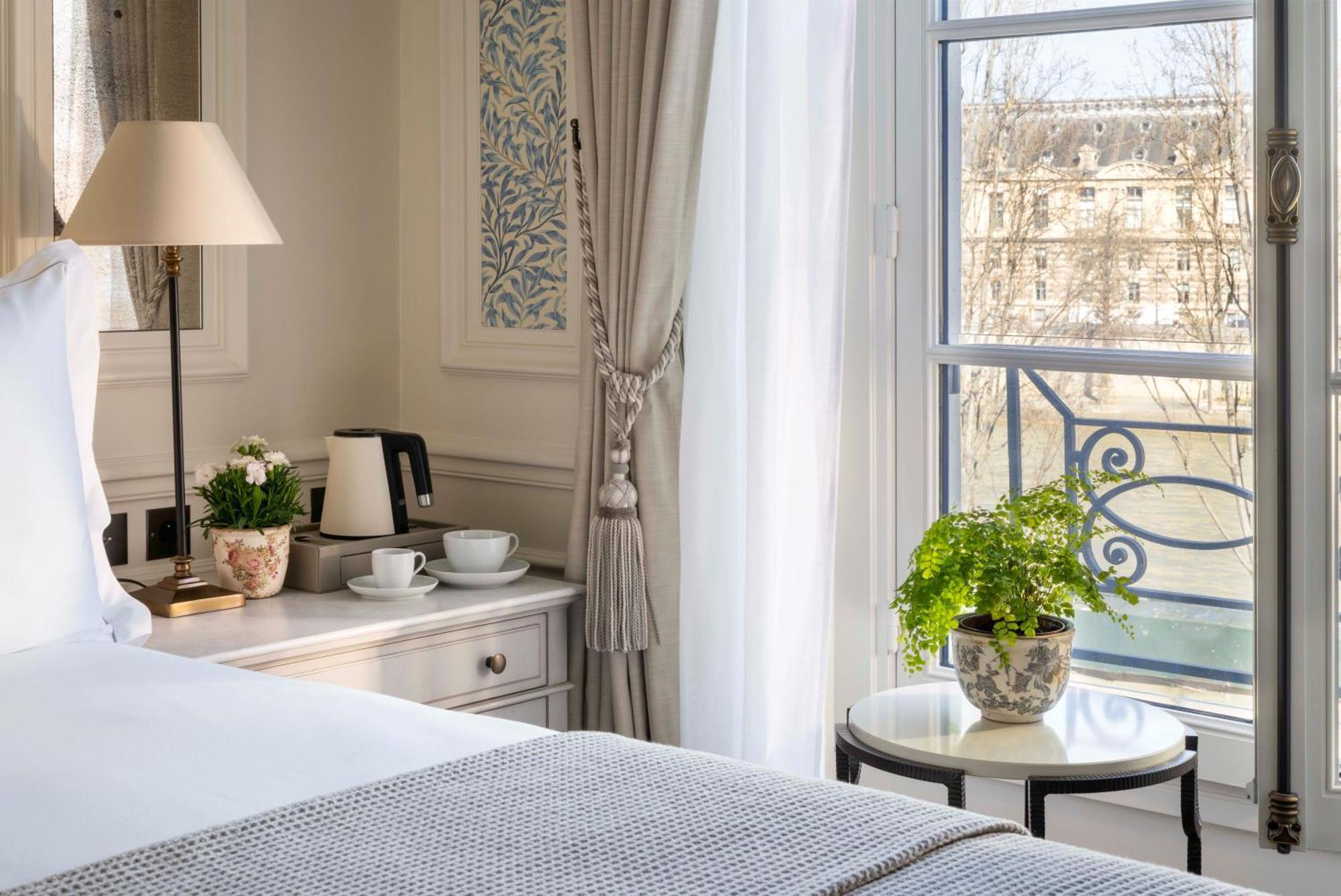Hotel Du Quai Voltaire Paryż Zewnętrze zdjęcie