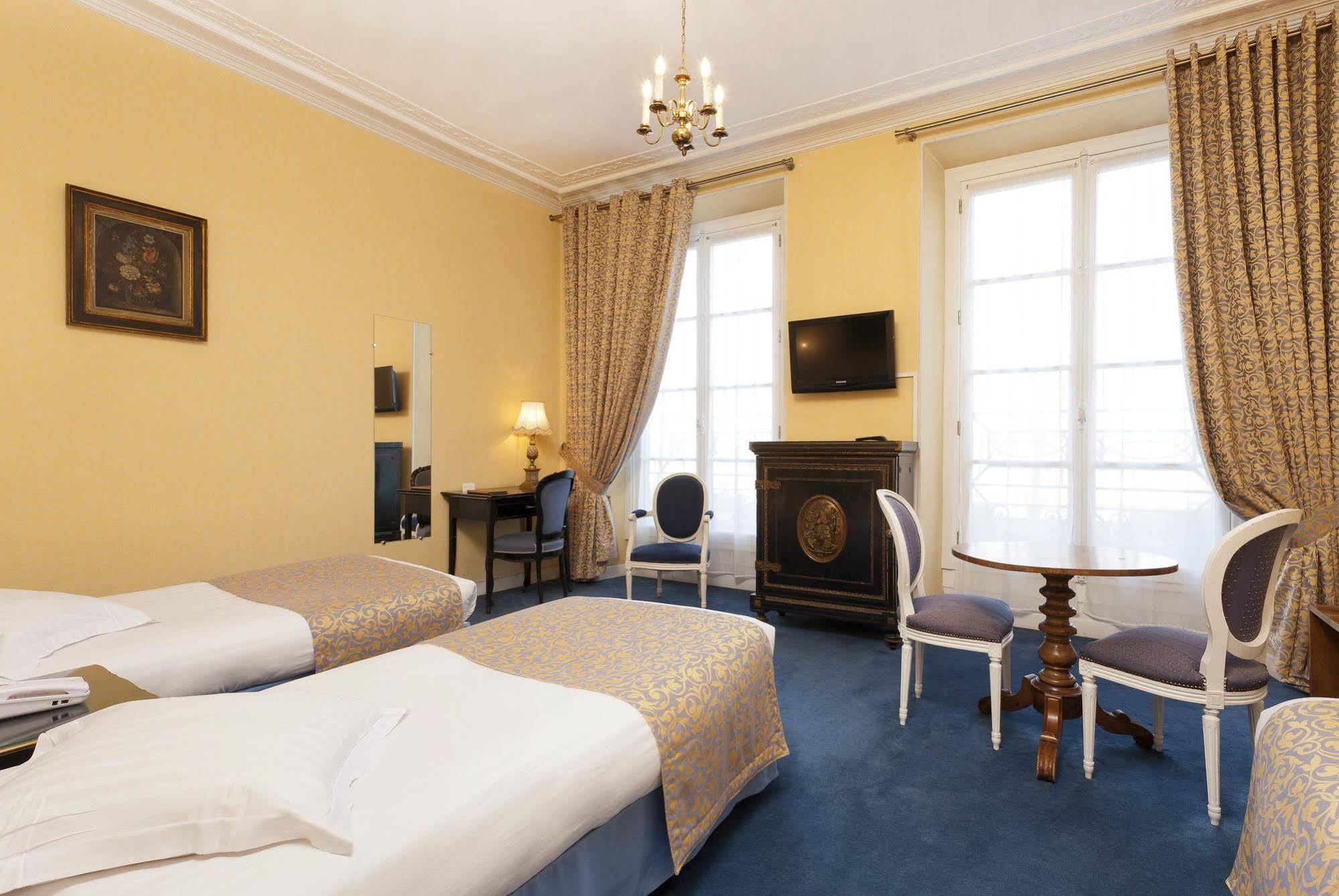 Hotel Du Quai Voltaire Paryż Zewnętrze zdjęcie
