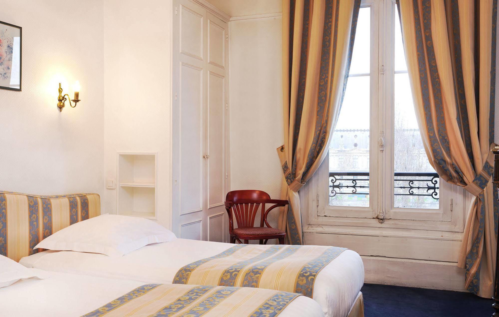 Hotel Du Quai Voltaire Paryż Zewnętrze zdjęcie